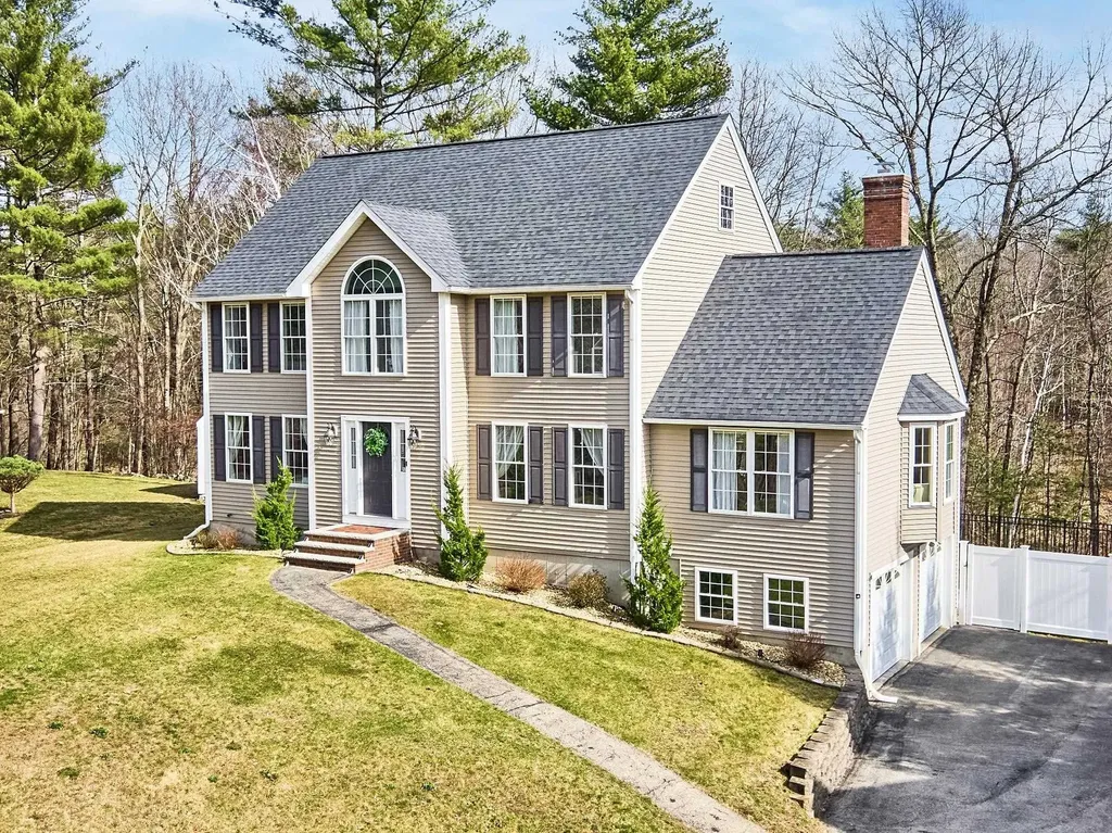 7 Hancock Road Windham NH 03087