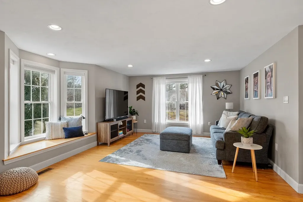 7 Hancock Road Windham NH 03087