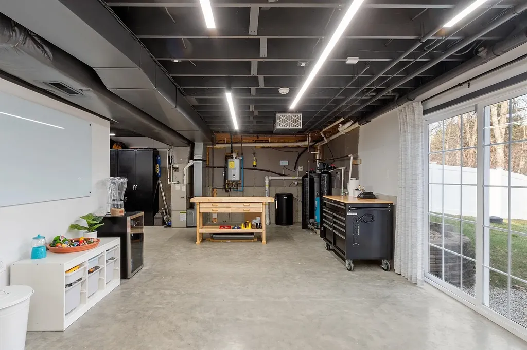 7 Hancock Road Windham NH 03087