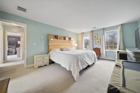 14 Gallant Drive Brentwood NH 03833