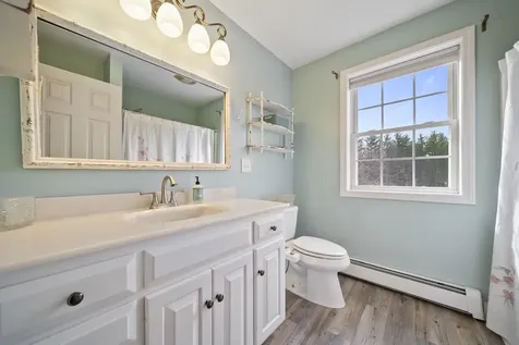 14 Gallant Drive Brentwood NH 03833