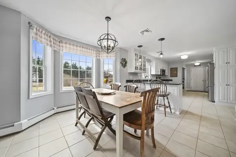 14 Gallant Drive Brentwood NH 03833