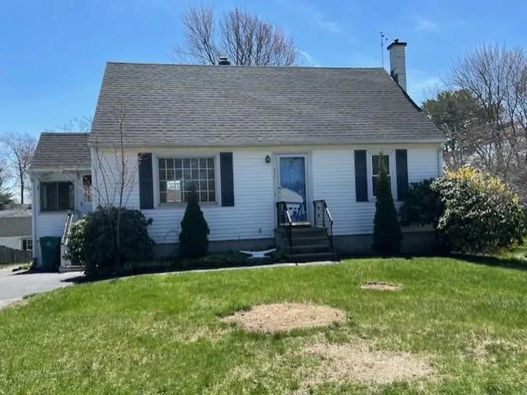 317 High Street Hampton NH 03842