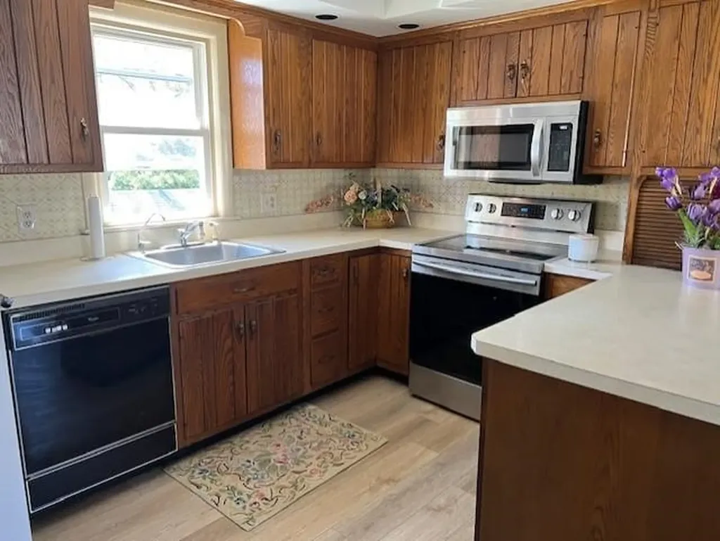 317 High Street Hampton NH 03842