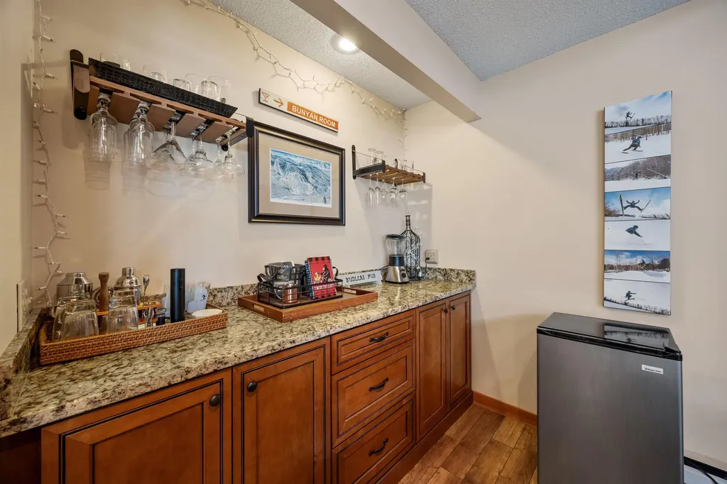 15 Winter Way Lincoln NH 03251