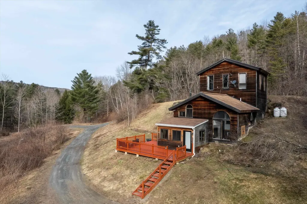 142 Temple Hill Road Sharon VT 05068