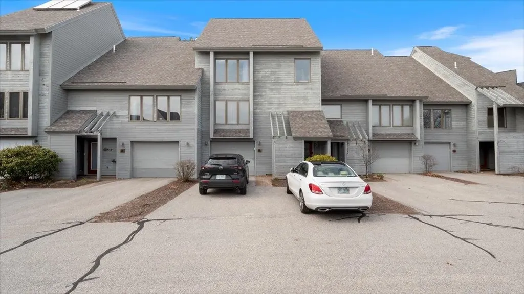5 Tsienneto Road Derry NH 03038