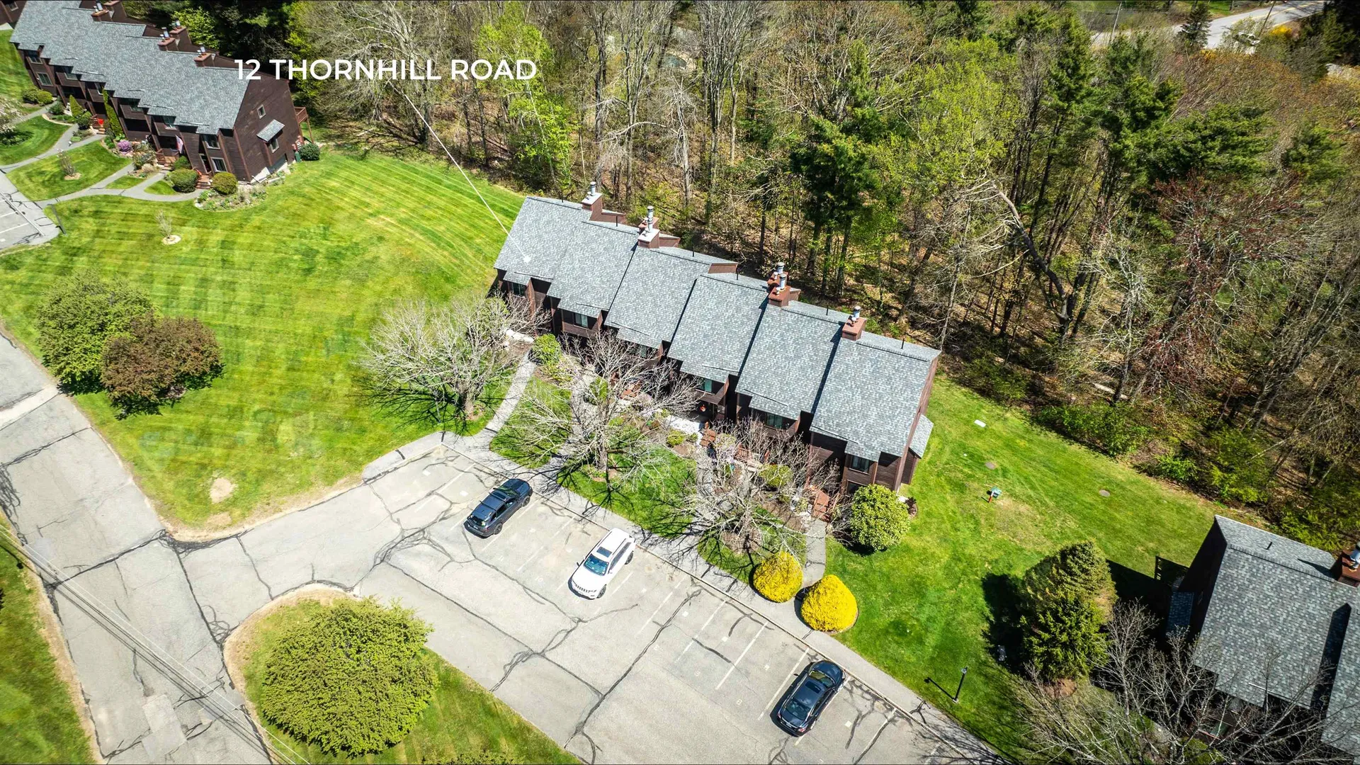 12 Thornhill Road Stratham NH 03885