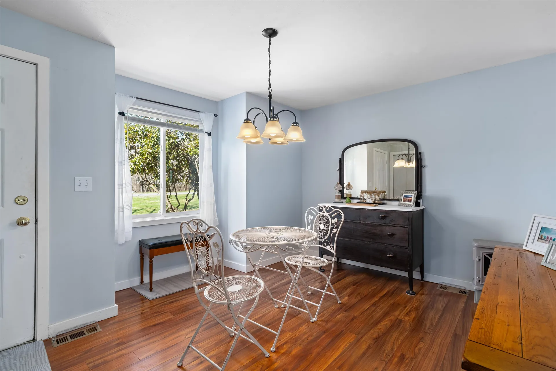 12 Thornhill Road Stratham NH 03885