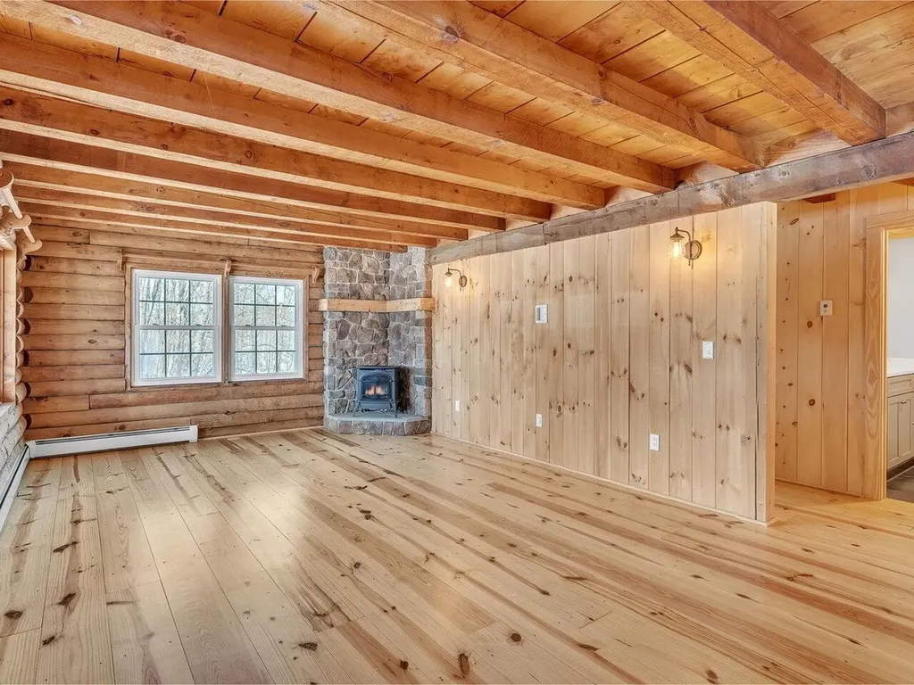 1303 Old Stage Road Westford VT 05494