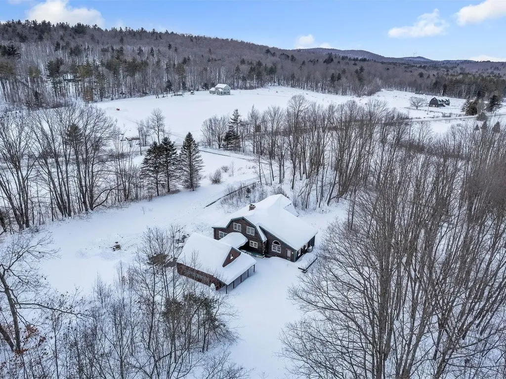 1303 Old Stage Road Westford VT 05494