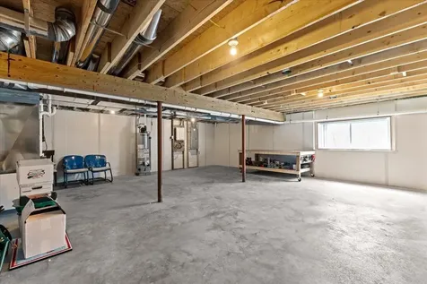 73 Wildlife Loop Colchester VT 05446