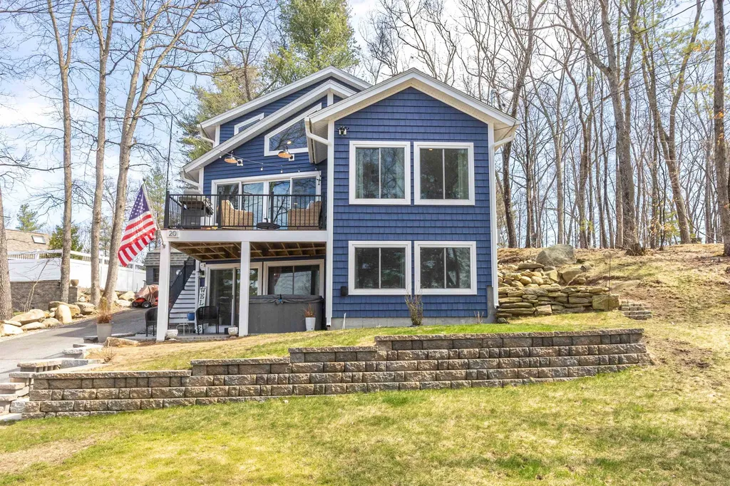 20 Bailey Shore Road Hampstead NH 03841