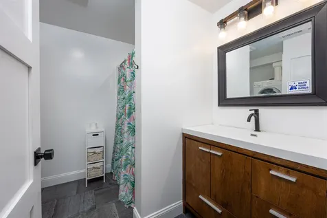 20 Bailey Shore Road Hampstead NH 03841
