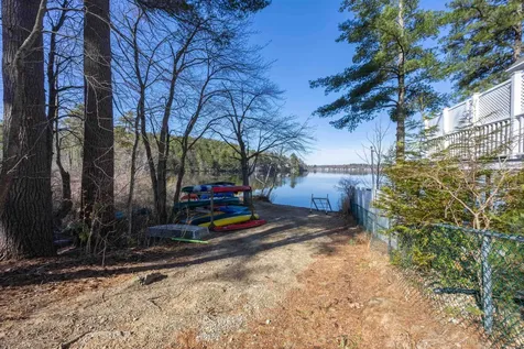 20 Bailey Shore Road Hampstead NH 03841