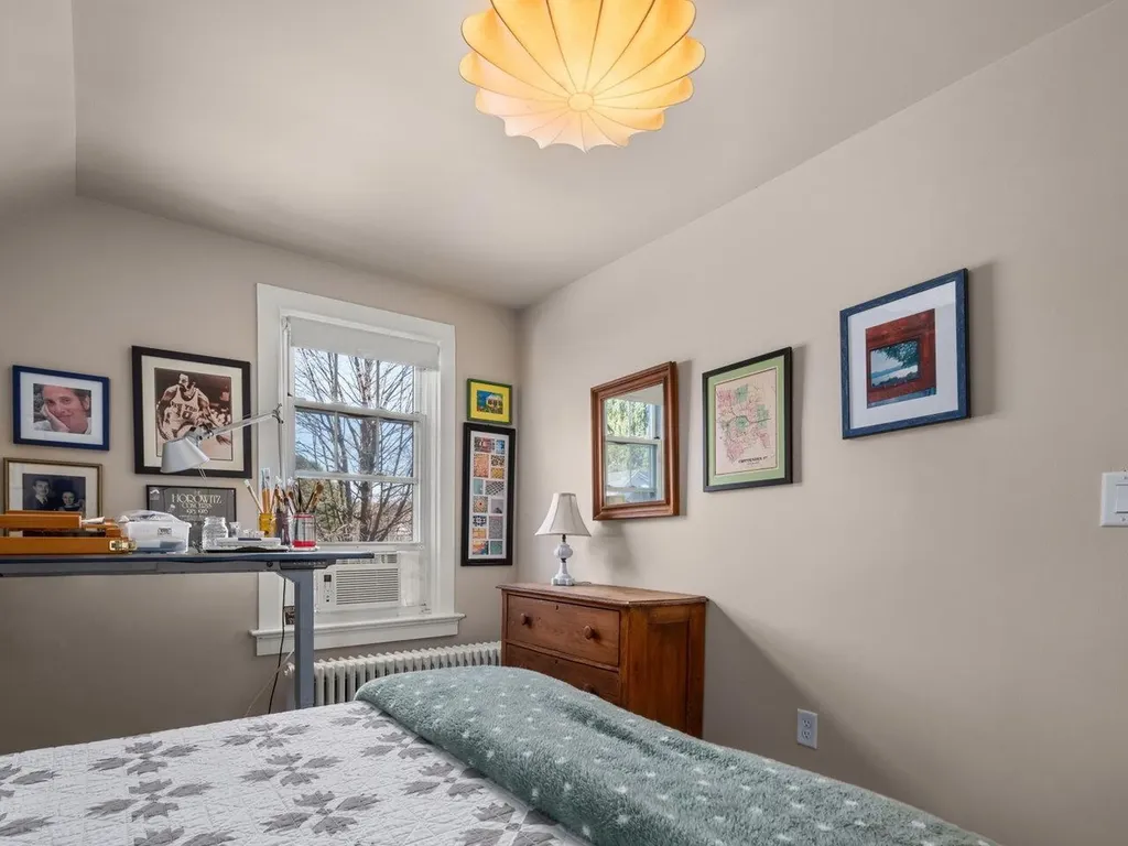 93 Webster Road Shelburne VT 05482