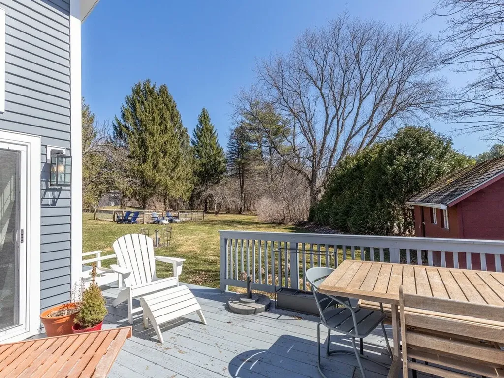 93 Webster Road Shelburne VT 05482