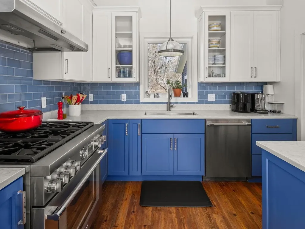 93 Webster Road Shelburne VT 05482