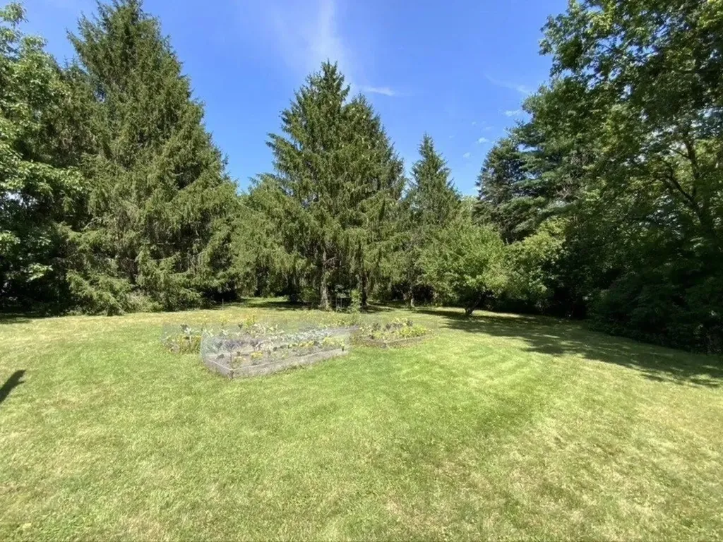 93 Webster Road Shelburne VT 05482