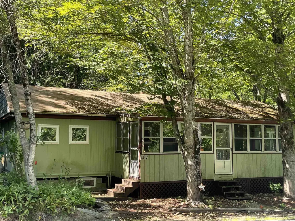 457 Pond Hill Road Barrington NH 03825