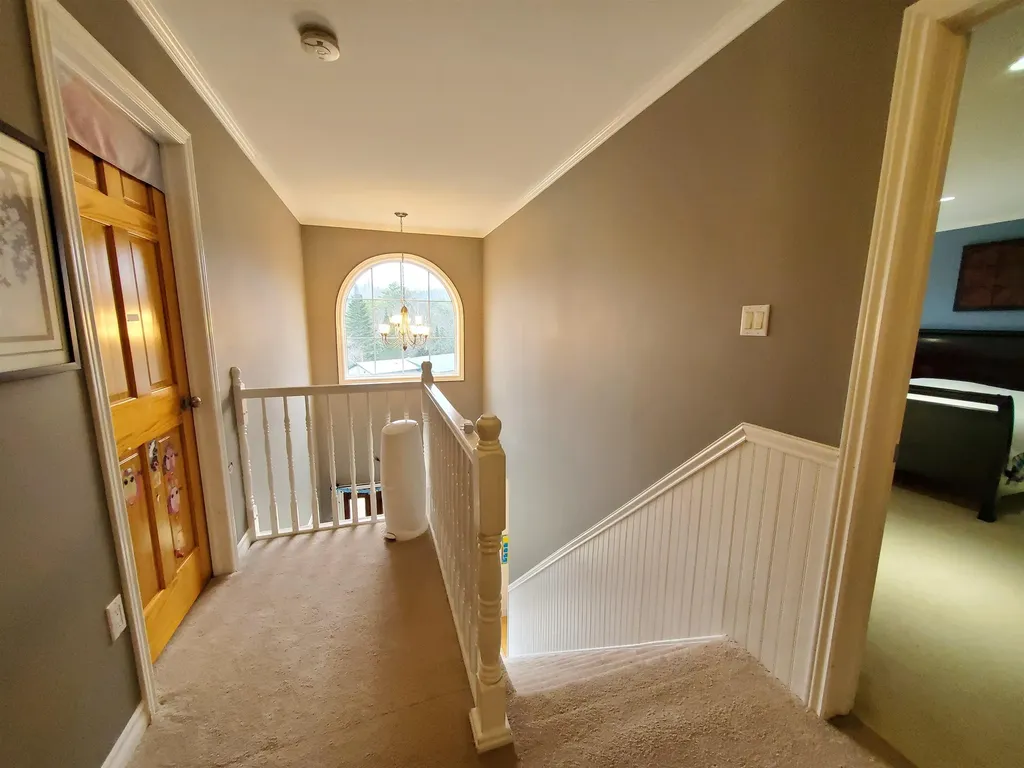 10 Dyer Lane Canaan NH 03741