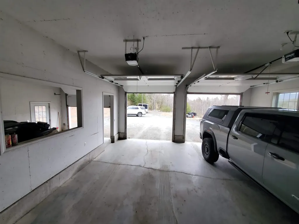 10 Dyer Lane Canaan NH 03741