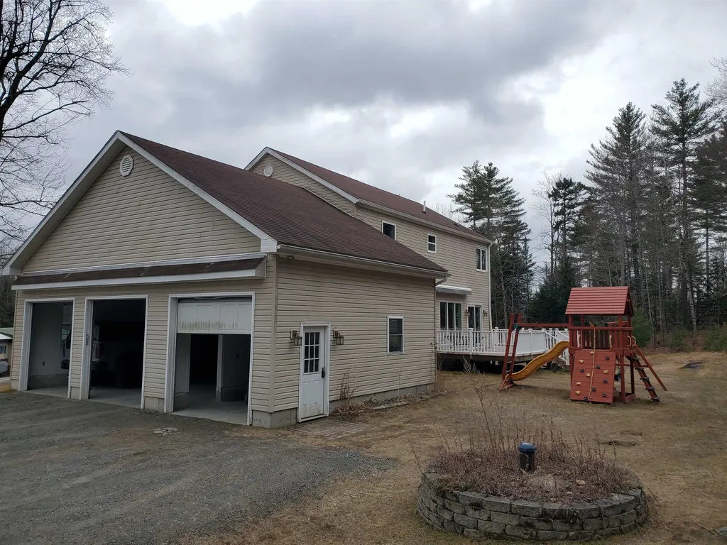 10 Dyer Lane Canaan NH 03741