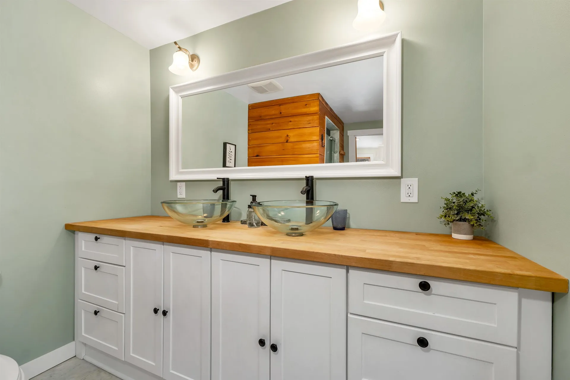 230 Bentley Road Hartford VT 05059