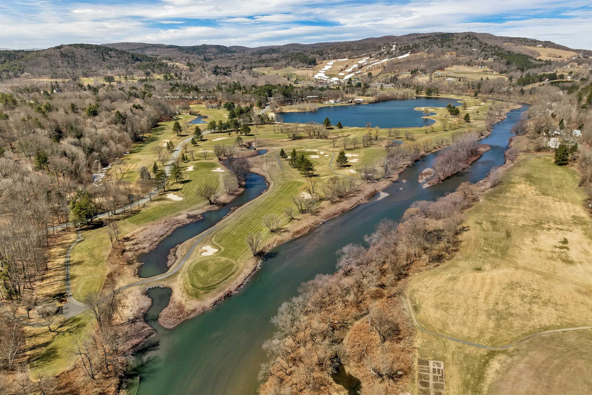 230 Bentley Road Hartford VT 05059