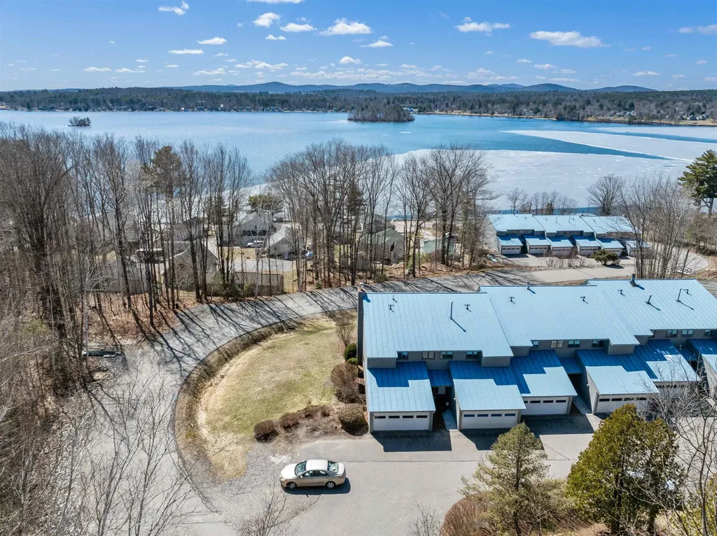 257 Weirs Boulevard Laconia NH 03246
