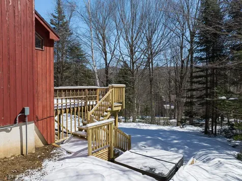 23 Summit Meadows Circle Dover VT 05356