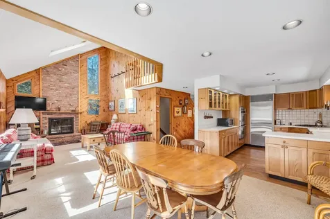 23 Summit Meadows Circle Dover VT 05356