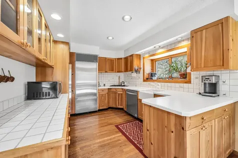 23 Summit Meadows Circle Dover VT 05356