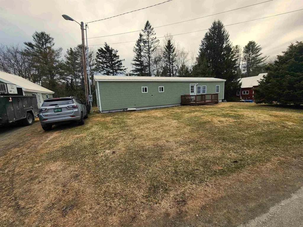 616 Mackville Road Hardwick VT 05843