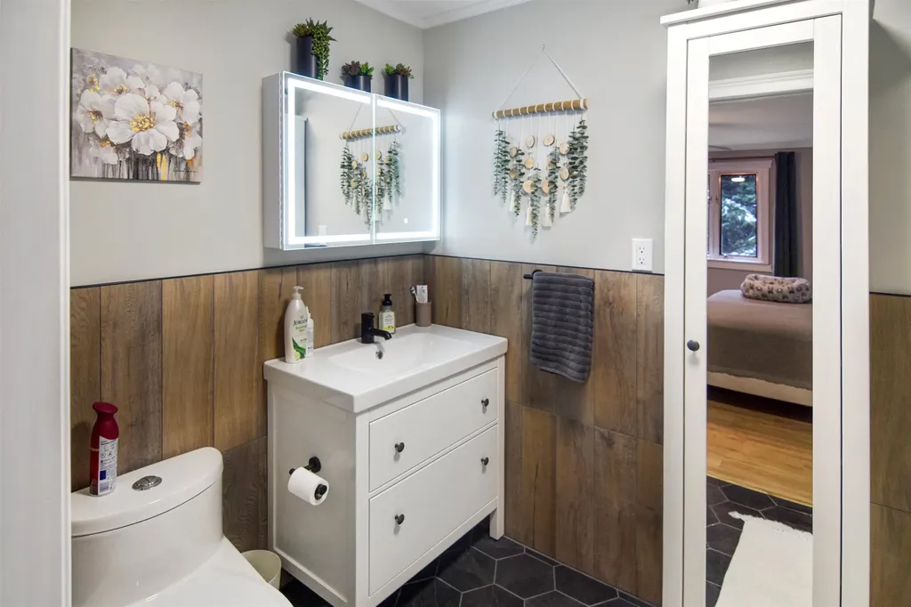 30 Brickyard Road Littleton NH 03561