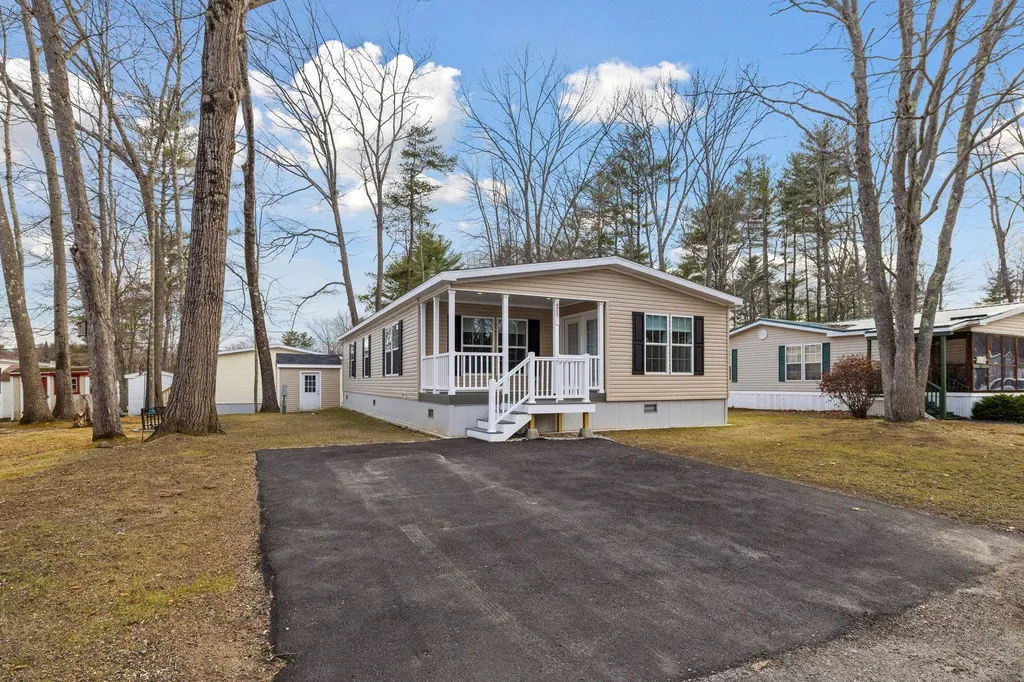 421 Friar Tuck Drive Exeter NH 03833