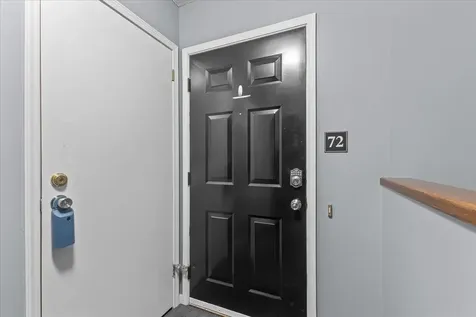 72 Hawthorne Circle South Burlington VT 05403