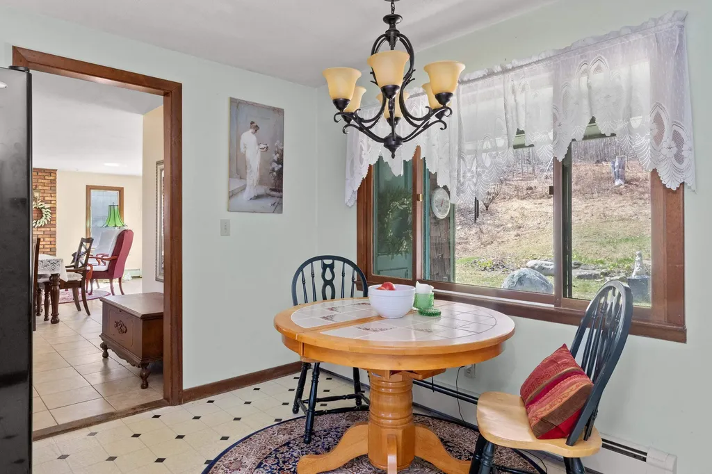 60 Woodman Road South Hampton NH 03827