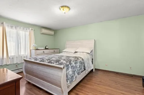 60 Woodman Road South Hampton NH 03827