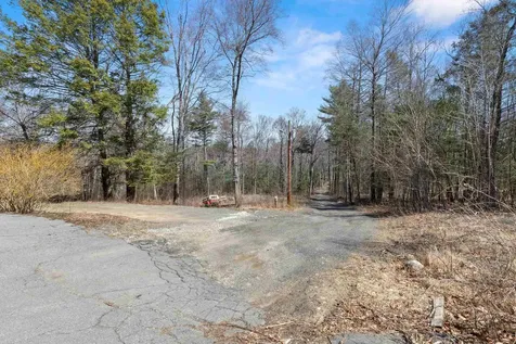 60 Woodman Road South Hampton NH 03827