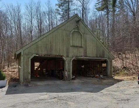 60 Woodman Road South Hampton NH 03827