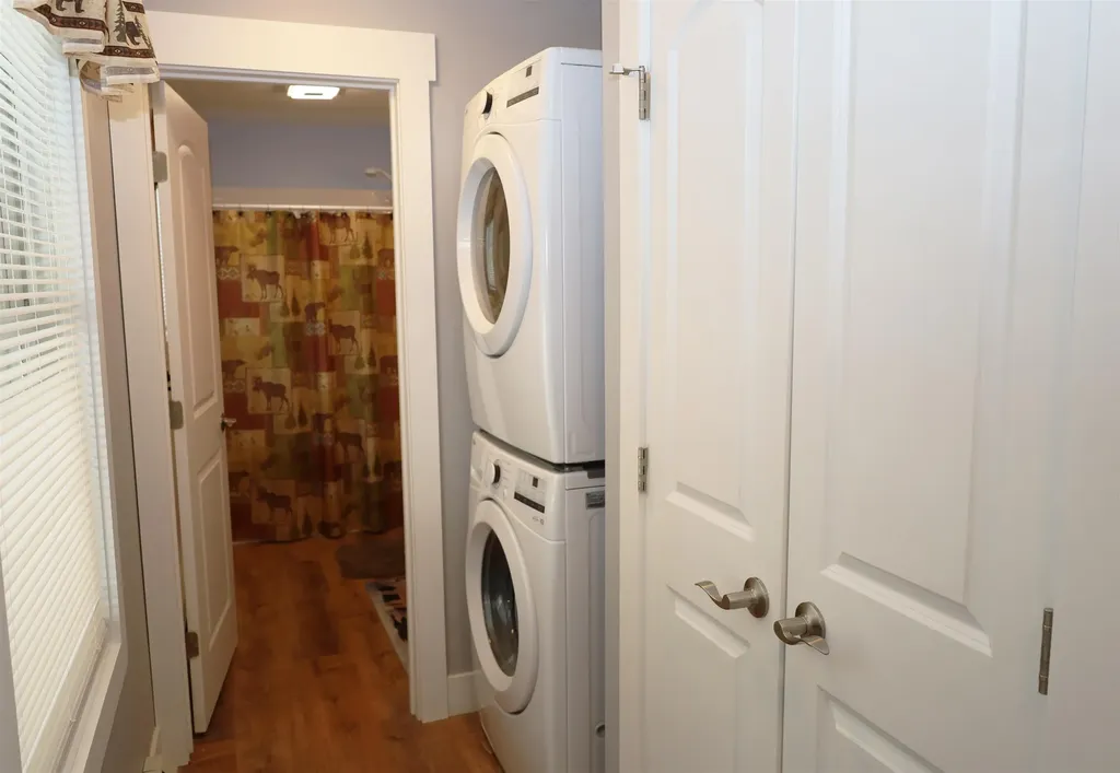 281 Rogan's Way Kirby VT 05824