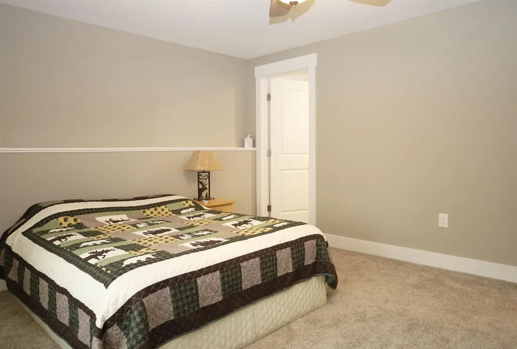 281 Rogan's Way Kirby VT 05824