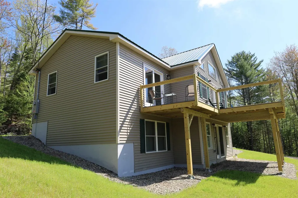 281 Rogan's Way Kirby VT 05824