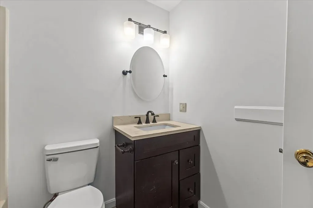 1 Pine Grove Terrace Winooski VT 05404
