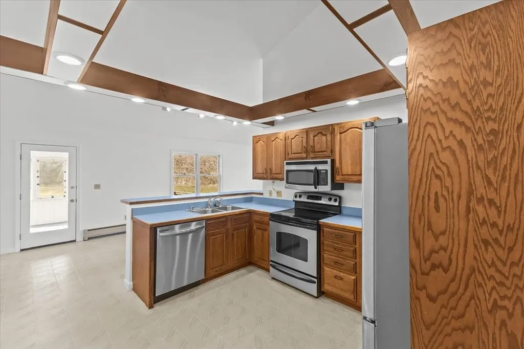 1 Pine Grove Terrace Winooski VT 05404