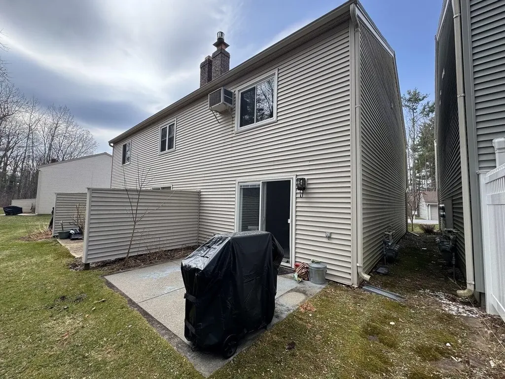 212 Locust Hill Shelburne VT 05482