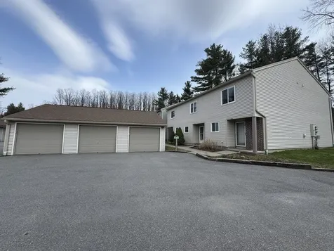 212 Locust Hill Shelburne VT 05482