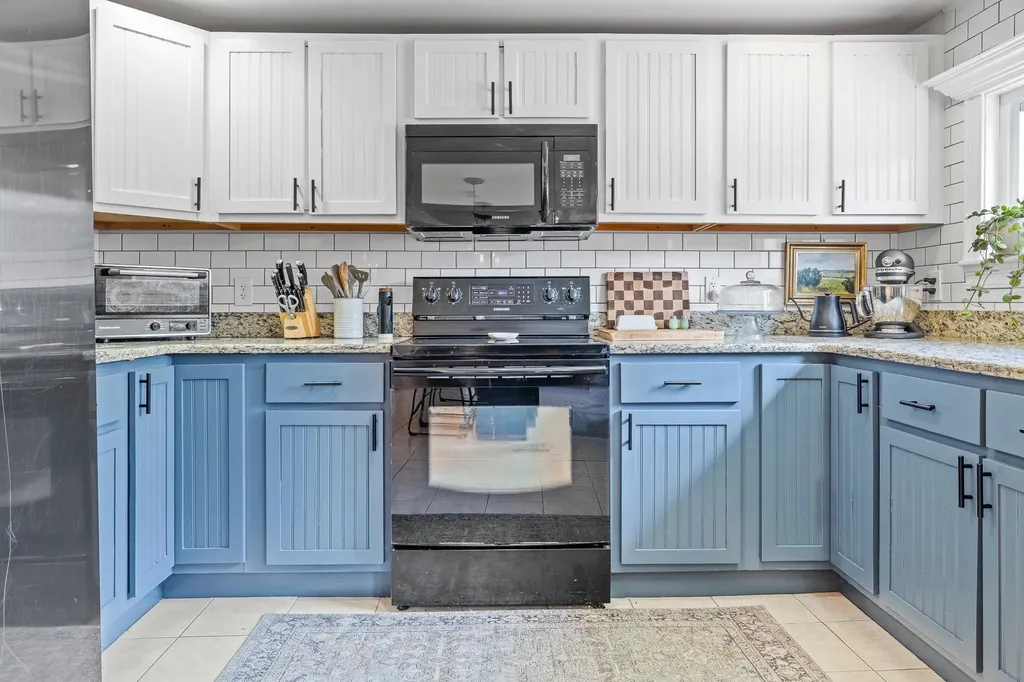 1172 Route 12a Plainfield NH 03781