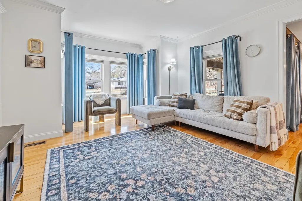 1172 Route 12a Plainfield NH 03781